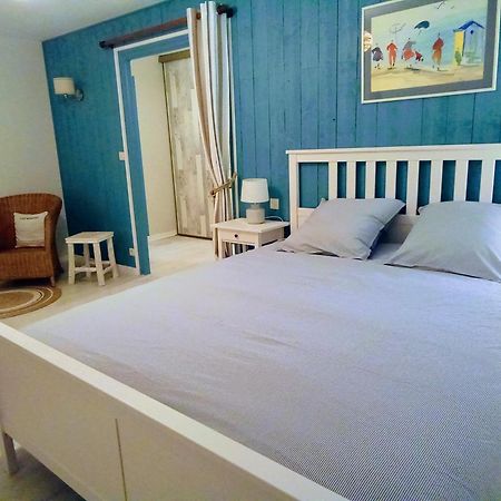 Ty Madelez, Chambres De Charme, Gites Et Spa La Roche-Derrien Exterior photo