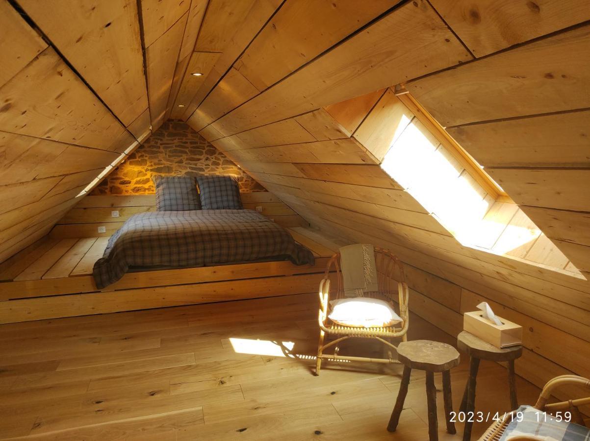 Ty Madelez, Chambres De Charme, Gites Et Spa La Roche-Derrien Exterior photo