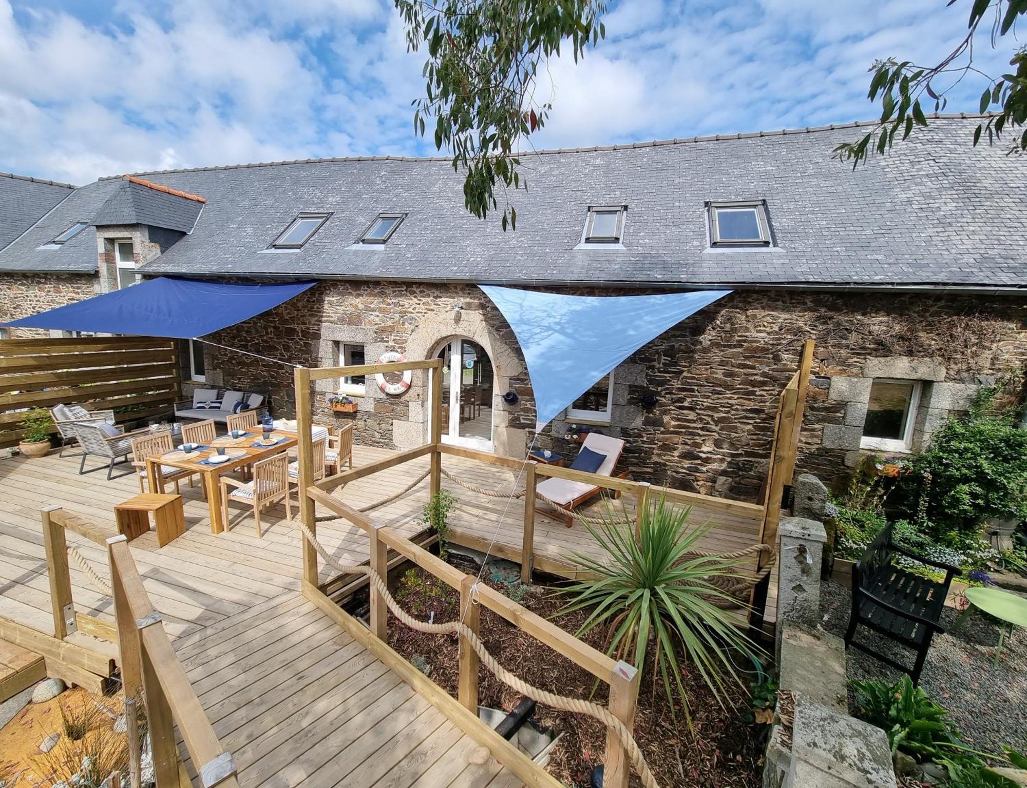 Ty Madelez, Chambres De Charme, Gites Et Spa La Roche-Derrien Exterior photo